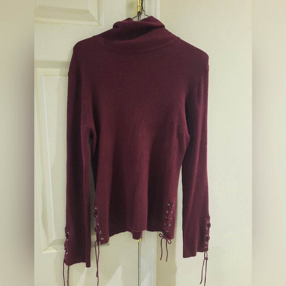 Womens turtle neck top